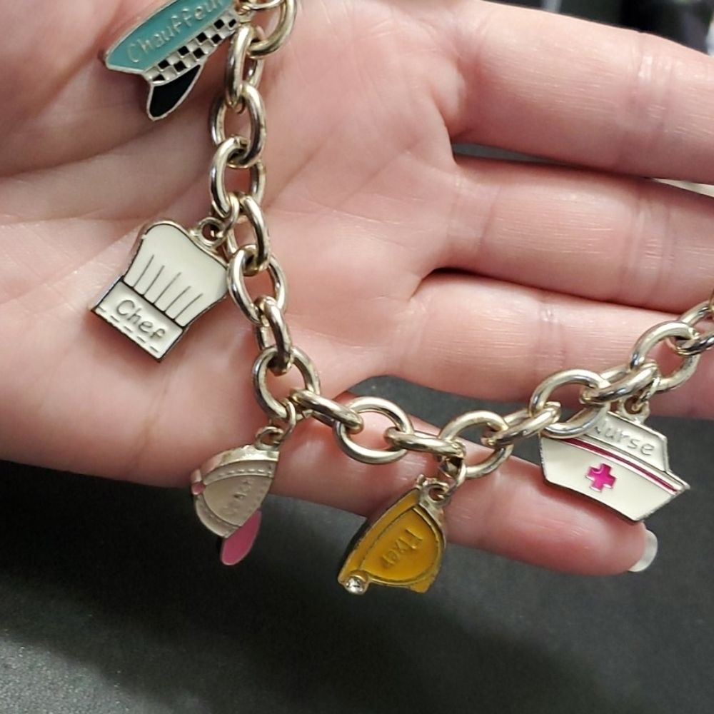 Hallmark silver tone Thanks Mom charm bracelet